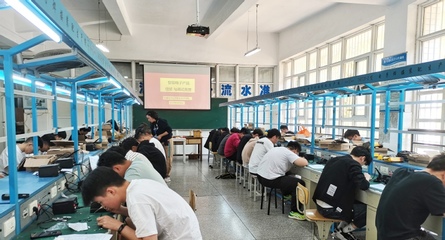 【職業教育活動周】電子工程學院成功舉辦智能電子產品組裝與調試競賽